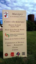 Marcigny, panneau touristique