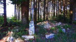 La Gogue, Croix