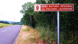 Entrée dans le parc des volcans