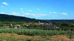 Village d'Azé (Rando VTT, Roc d'Azé en septembre)