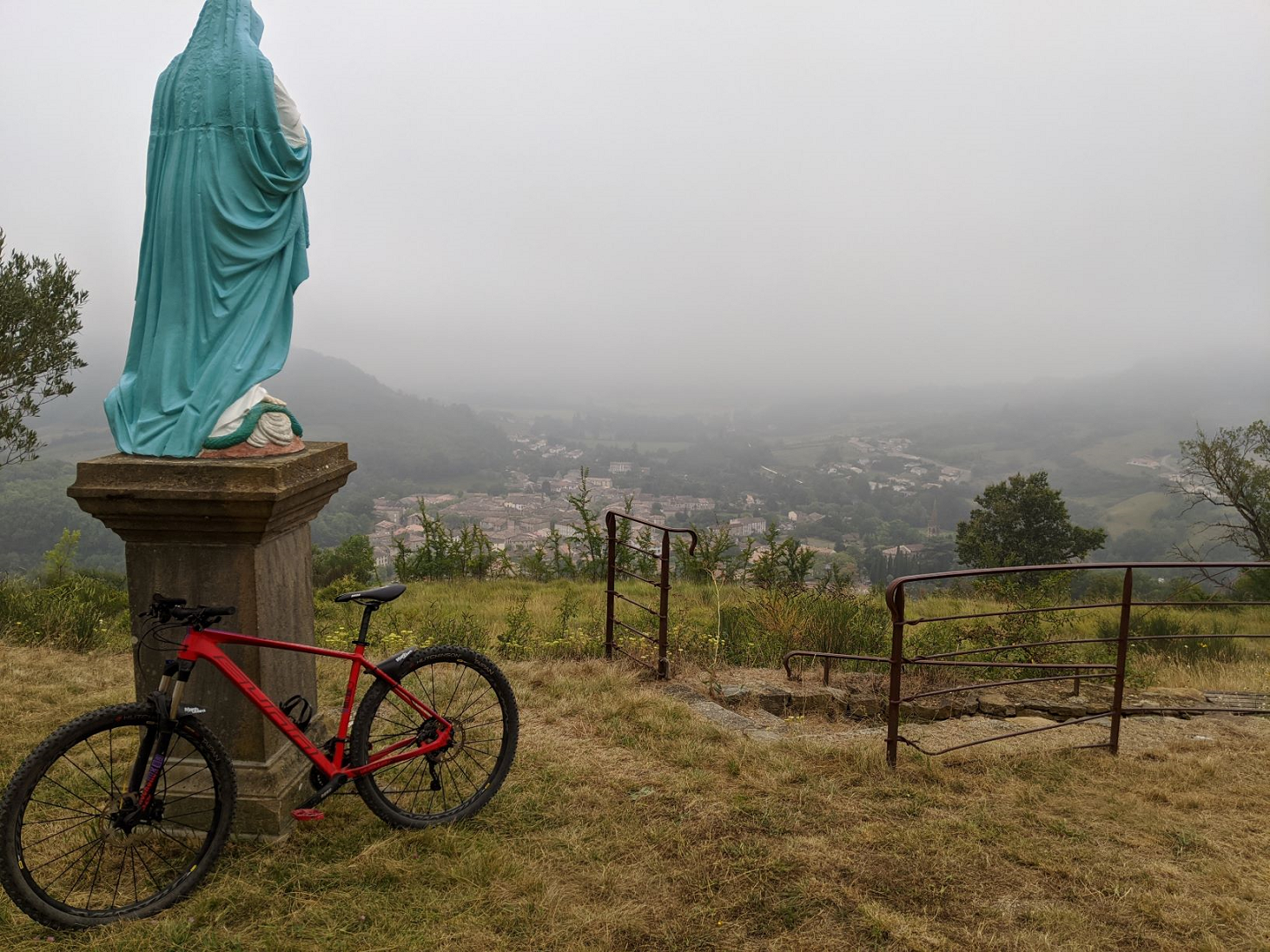 Descente de la chapelle du Calvaire