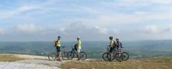 La Rozière- au dessus de la vallée du Lot à Douelle
