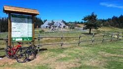 Panneau des circuits de l'Espace VTT FFC du Massif des Bois Noirs
