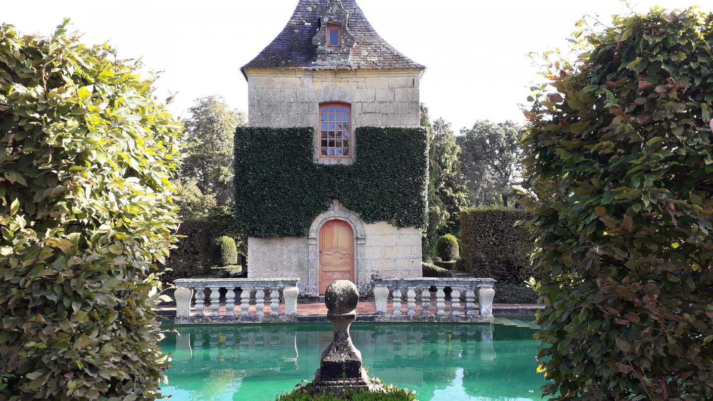 Des jardins d'Eyrignac au château Lacypierre