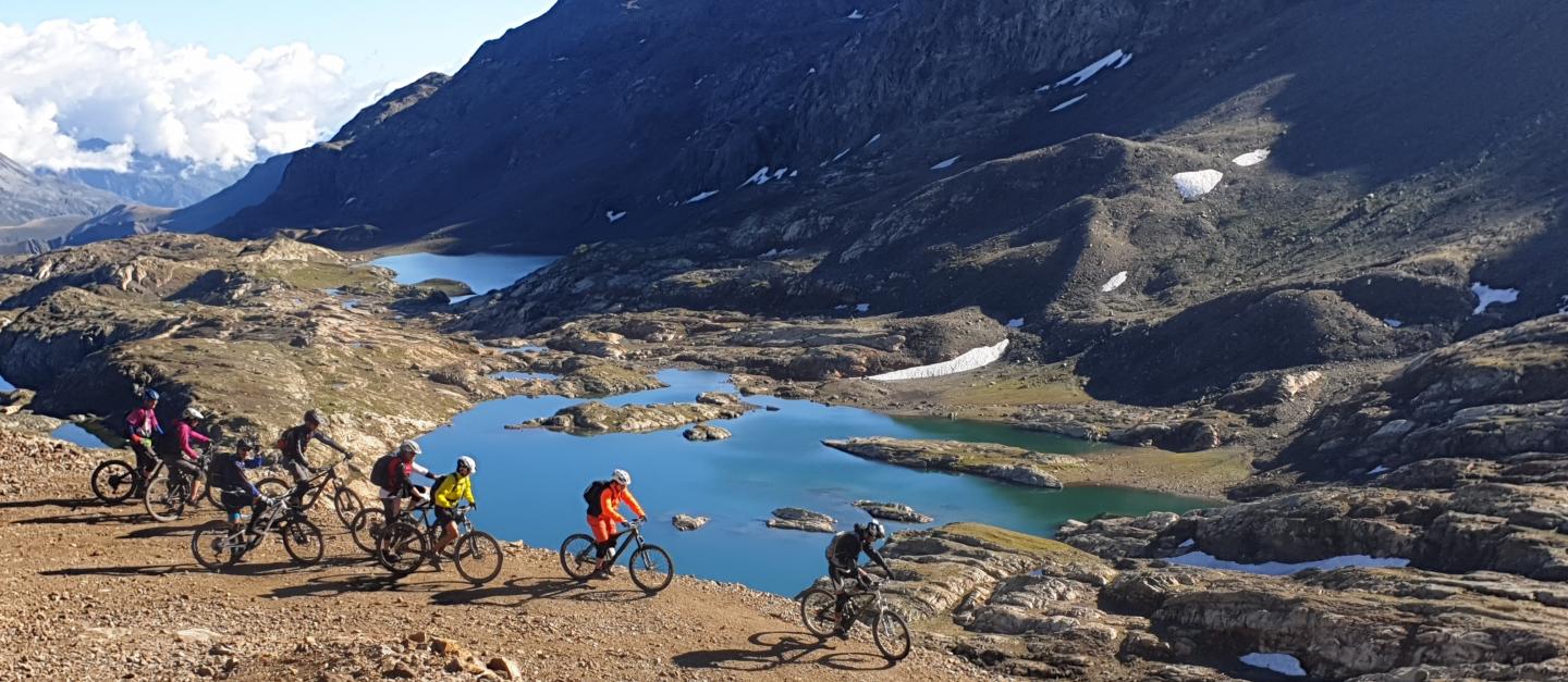Deux boucles de Vaujany via les Rousses et Sabot
