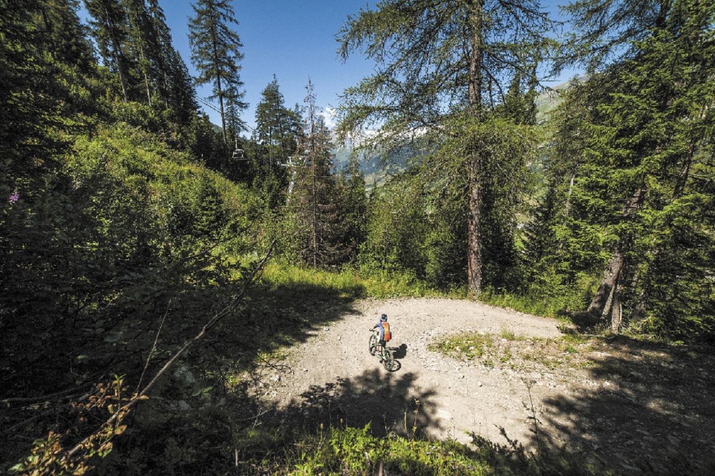 Espace R Bikes Haute-Maurienne - Vanoise - Montée enduro - Lanslebourg