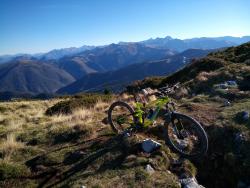 Depuis le sommet vers l'ariège