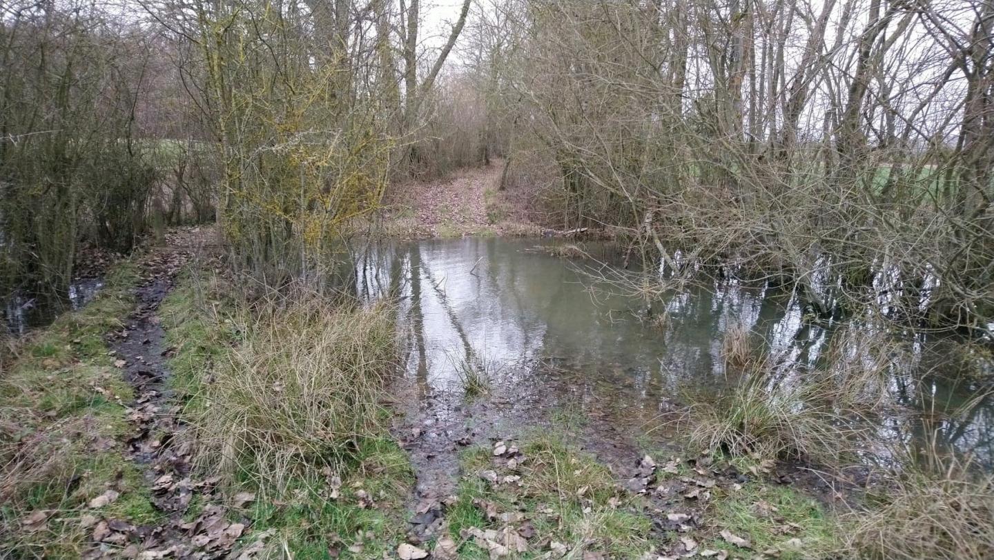 Espace VTT-FFC Entre Bourges, Menetou-Salon, Sancerre - Circuit N° 4 : Quantilly