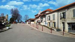 Saint Haon le Châtel, groupe scolaire, parkings