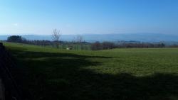 Vue sur Cordelle et les Monts de la Madeleine