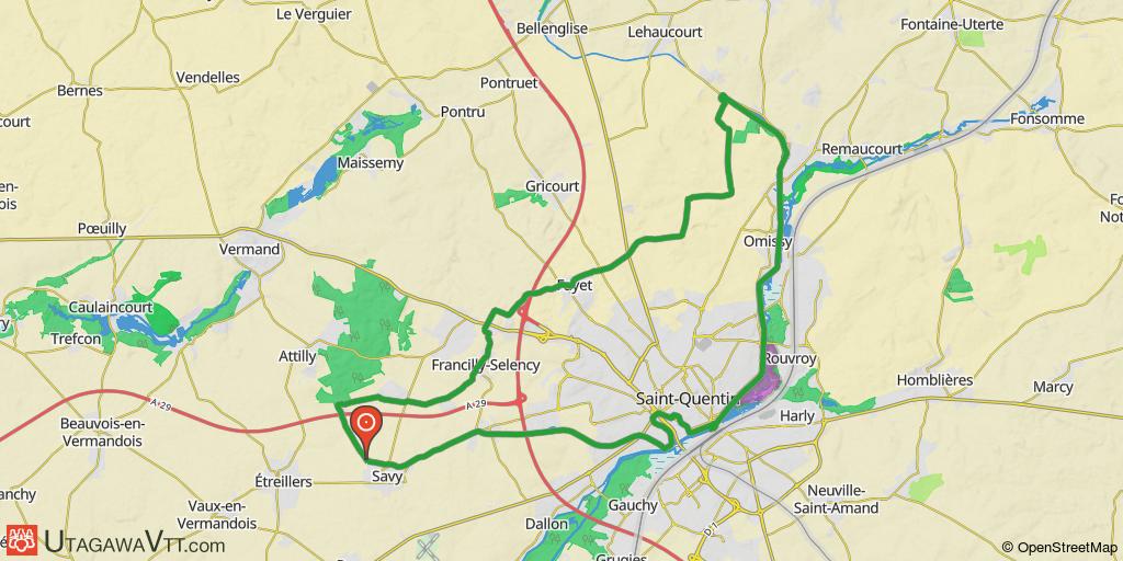 Coulée verte, canal et éoliennes