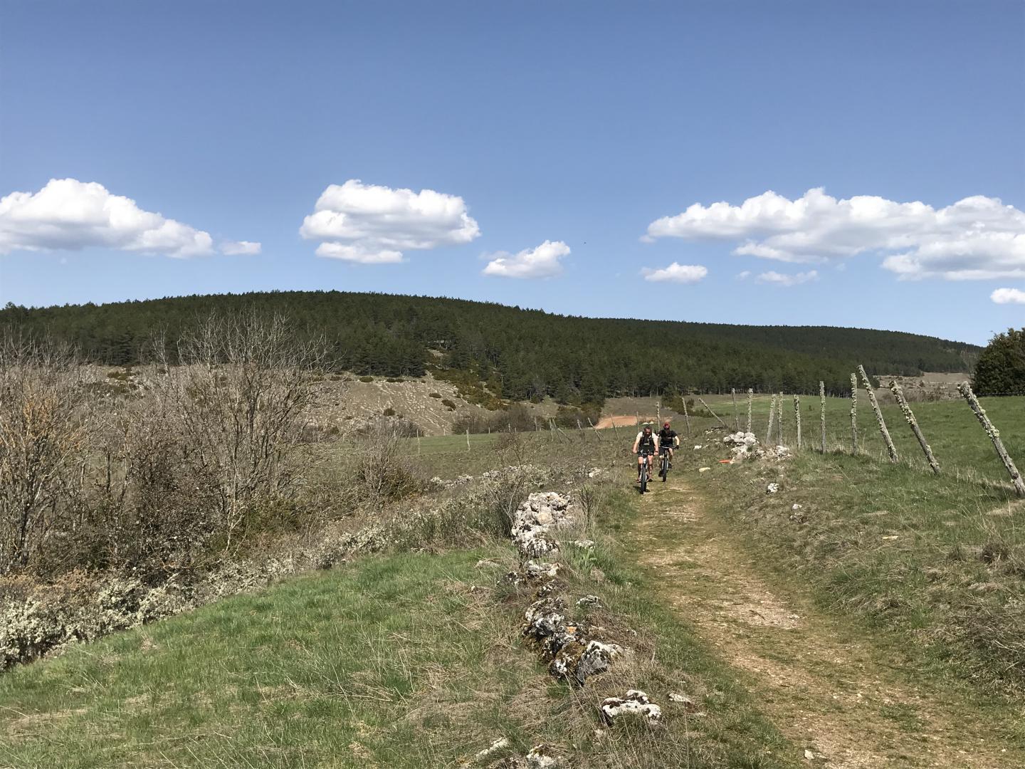 Gorges et Causse depuis Sainte-Enimie (partie 2)