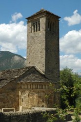 Etape 4 : Belle église avant le dernier col de l'étape...