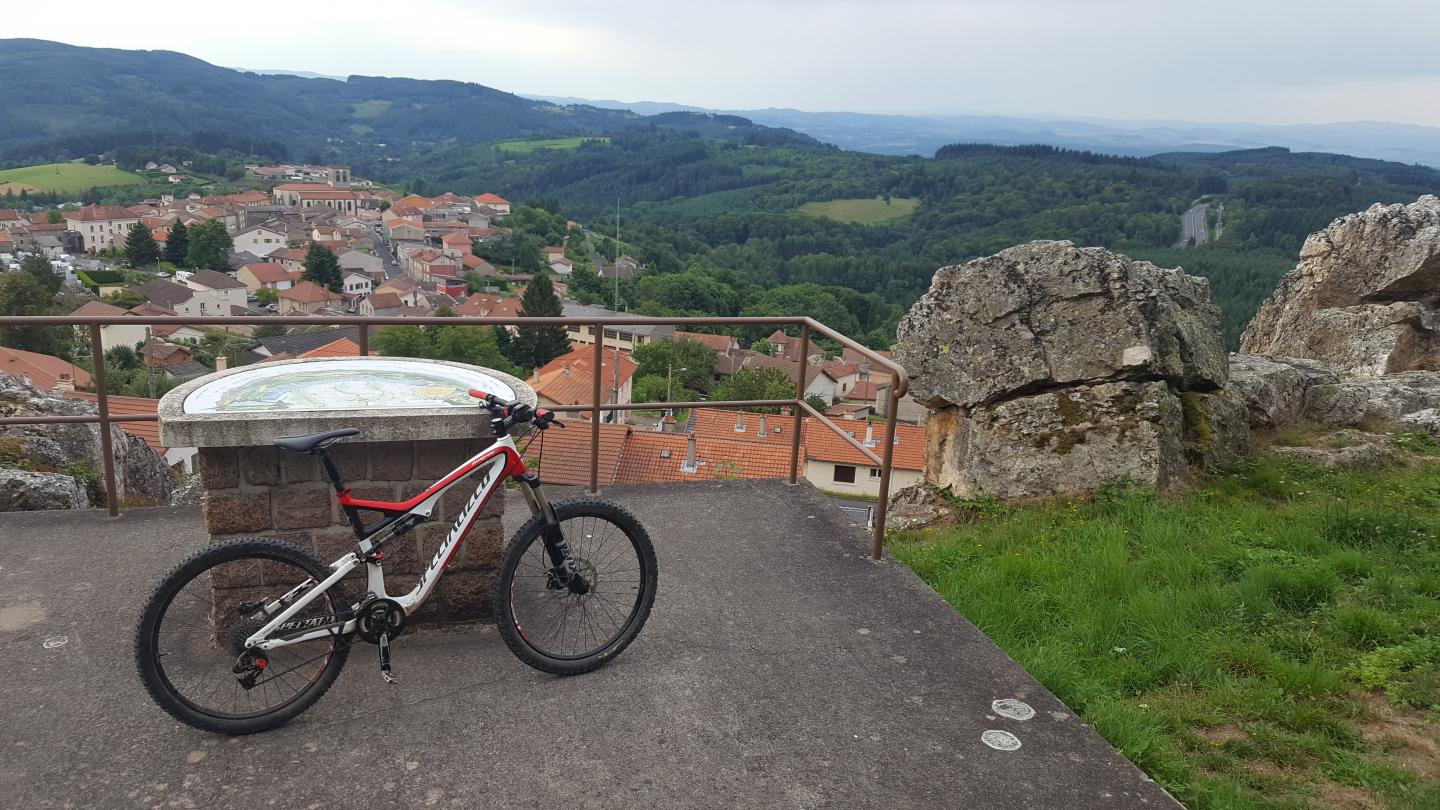Espace VTT-FFC du massif des Bois Noirs - Circuit n°31 : Saint-Rémy-sur-Durolle