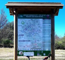 La Verrerie, plan des circuit de l'Espave VTT FFC du Massif des Bois Noirs (derrière la salle)
