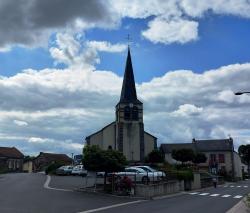 Chapdes-Beaufort (63230), l'église