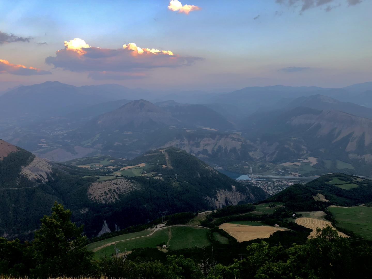 Montée au Mont Colombis