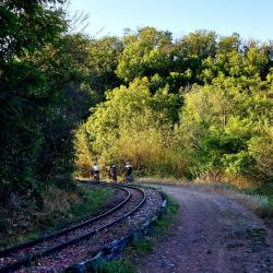 VTTistes le long de la ligne du train du belvédère
