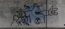 Tag sous l'A 71