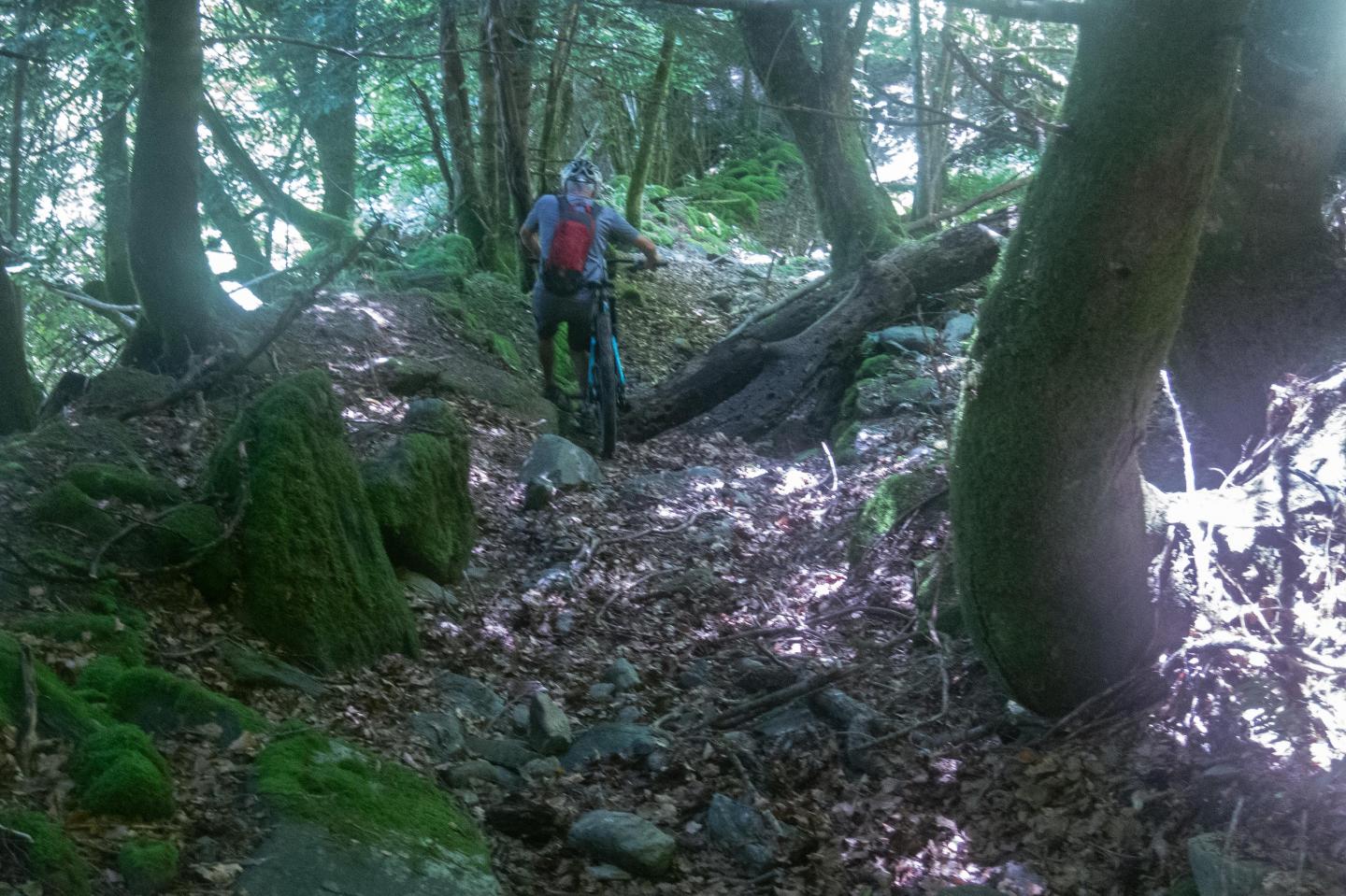 Traversée des Pyrénées (ouest-est) à VAE - Étape 8/13 : Bagnères-de-Luchon - Saint-Lary