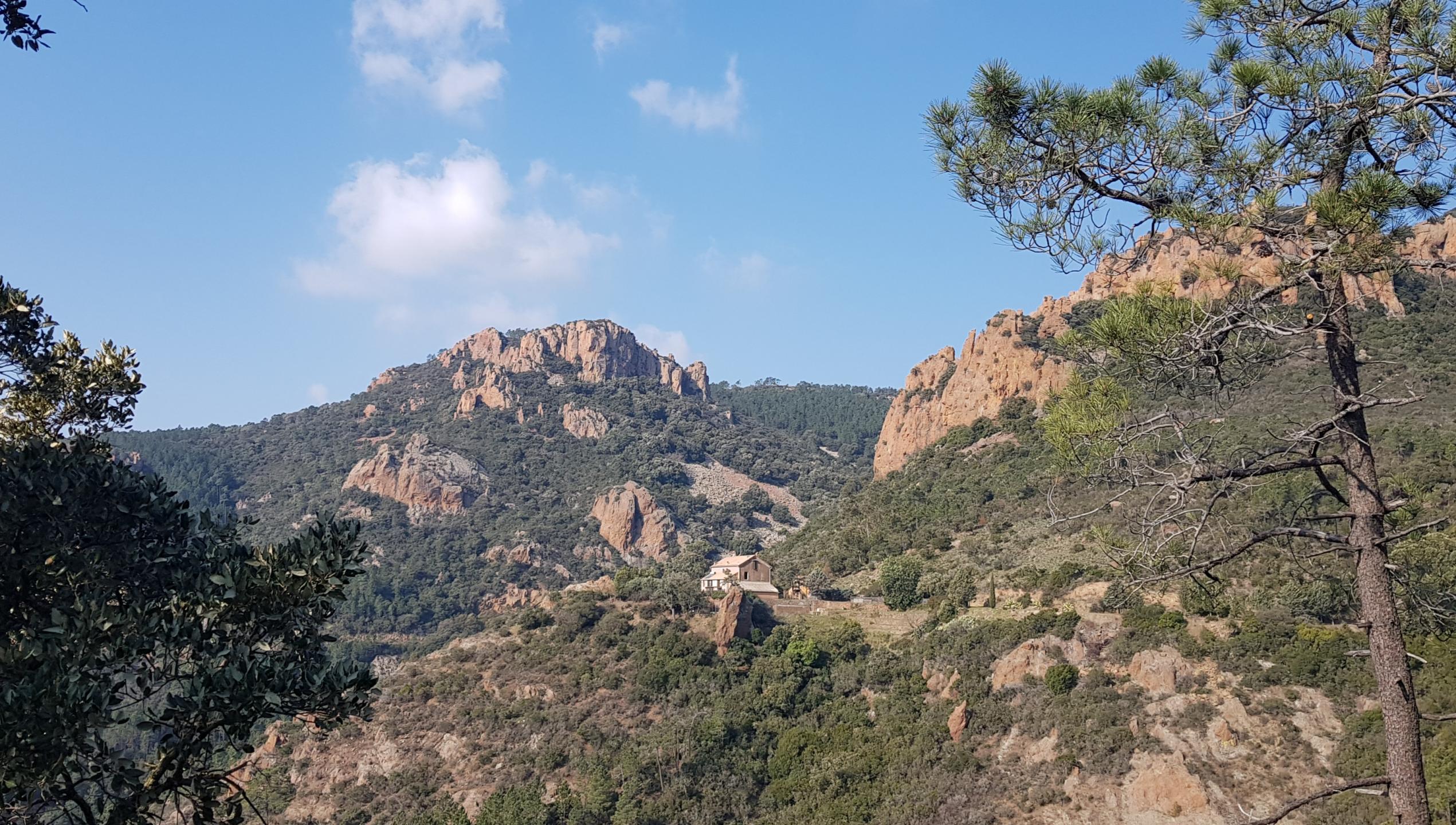 Estérel - Tournée des maisons forestières