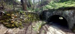 Tunnel sous la voie ferrée