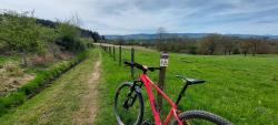 Pancartes des circuits VTT FFC de Cordelle et du GRP des Gorges de la Loire (Roannais)