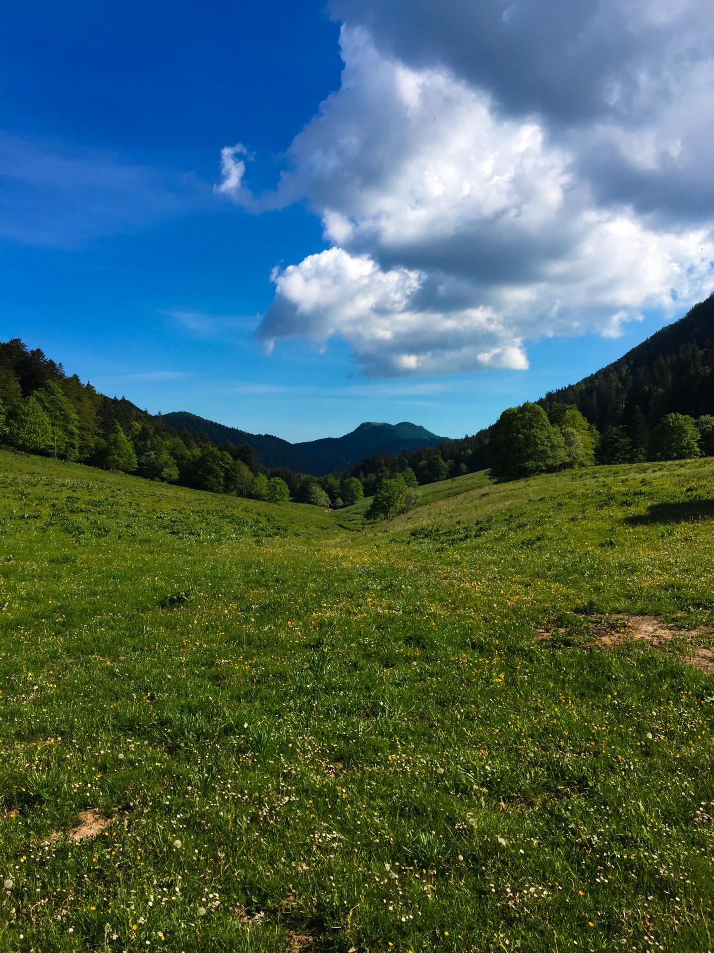 Grande Traversée du Jura VTT (GTJ) : de Mandeure à Culoz via le Grand Colombier