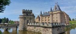 La Clayette, château