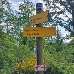 Totem à Chante Alouette