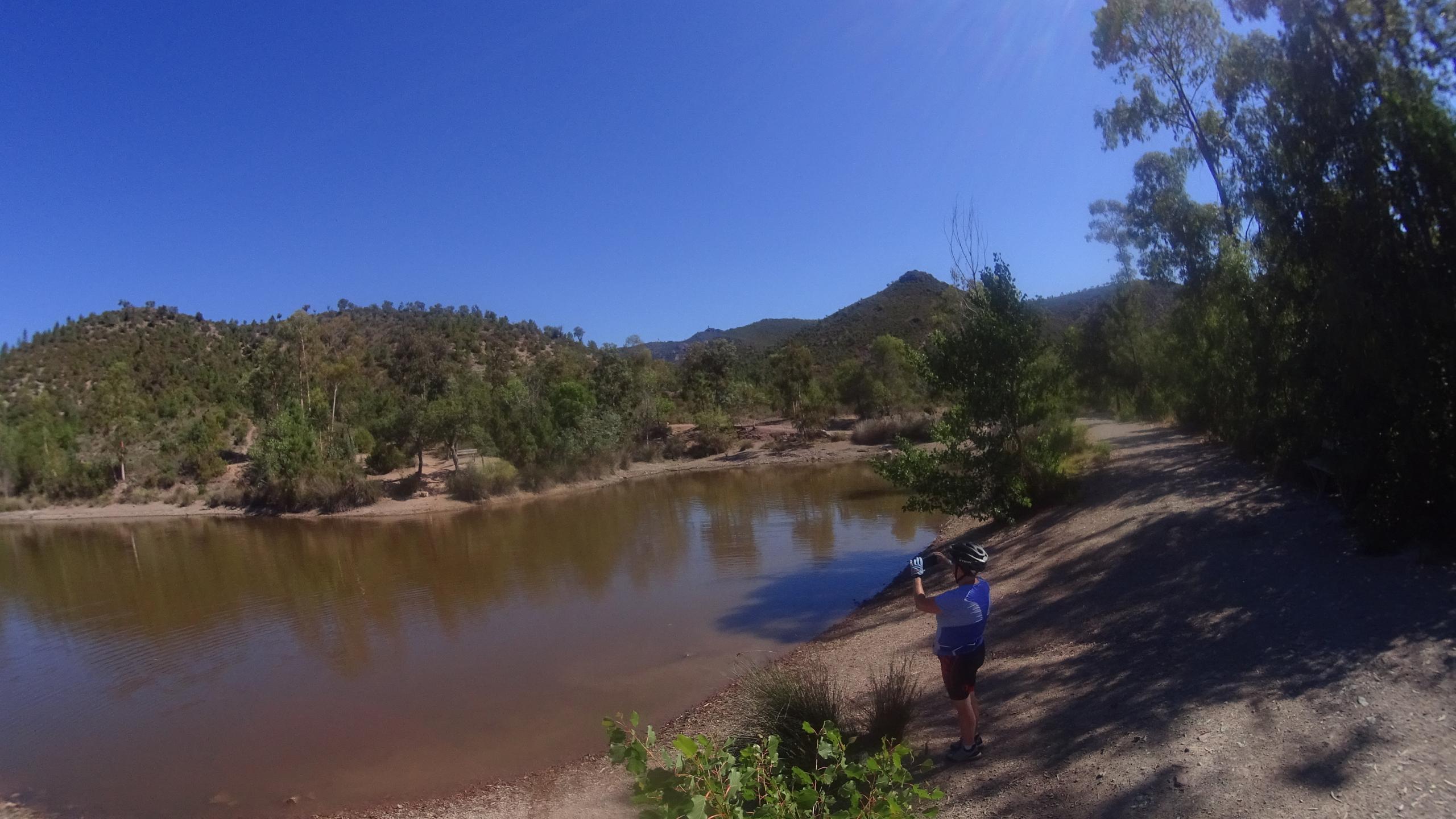 Dans l'Esterel et les lacs