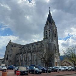 Renaison, l'église (archive, hors parcours)