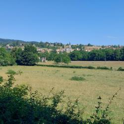 Retour, vue sur le village de Renaison
