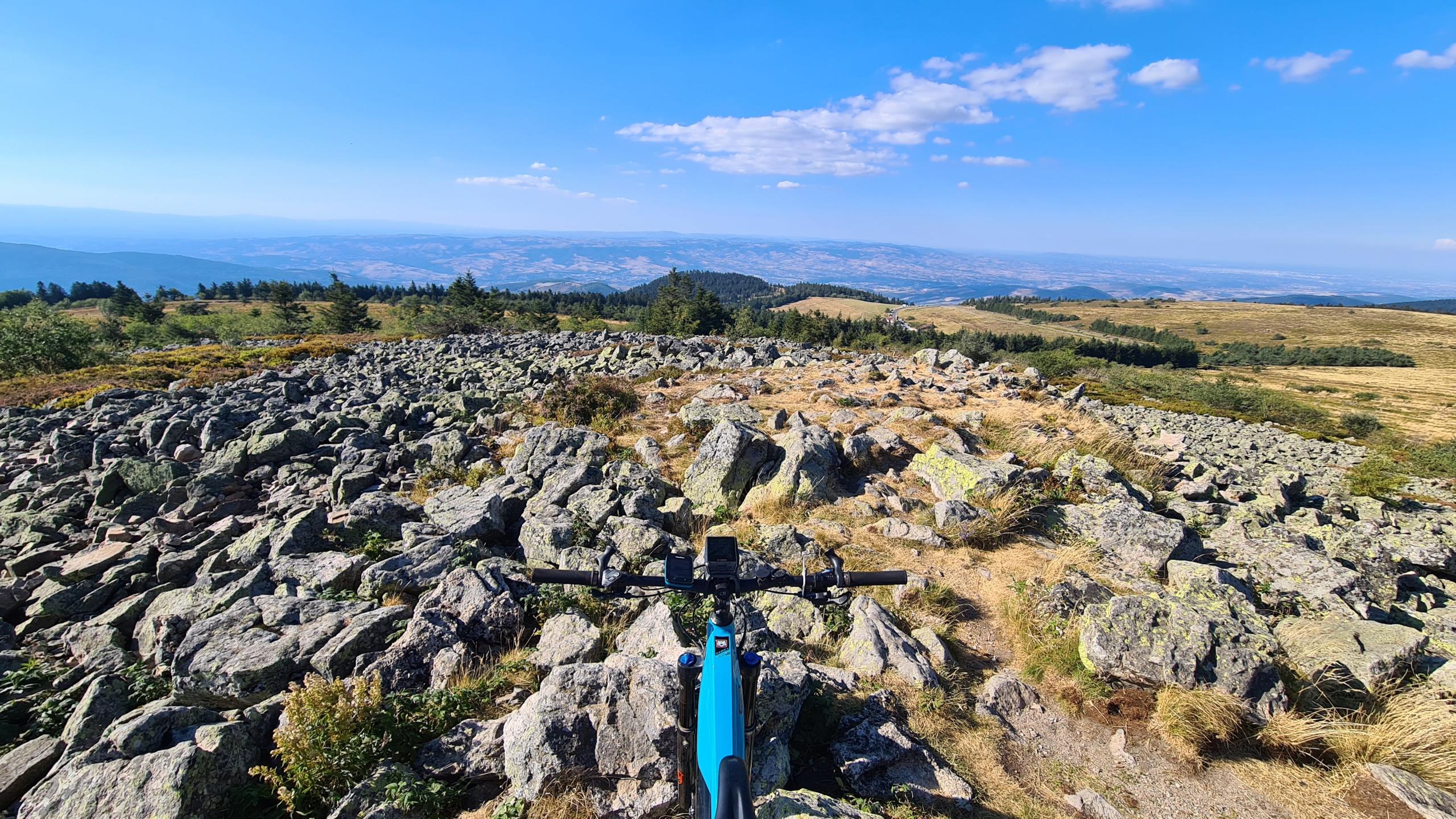 Tour des crêts du Pilat depuis Saint Chamond