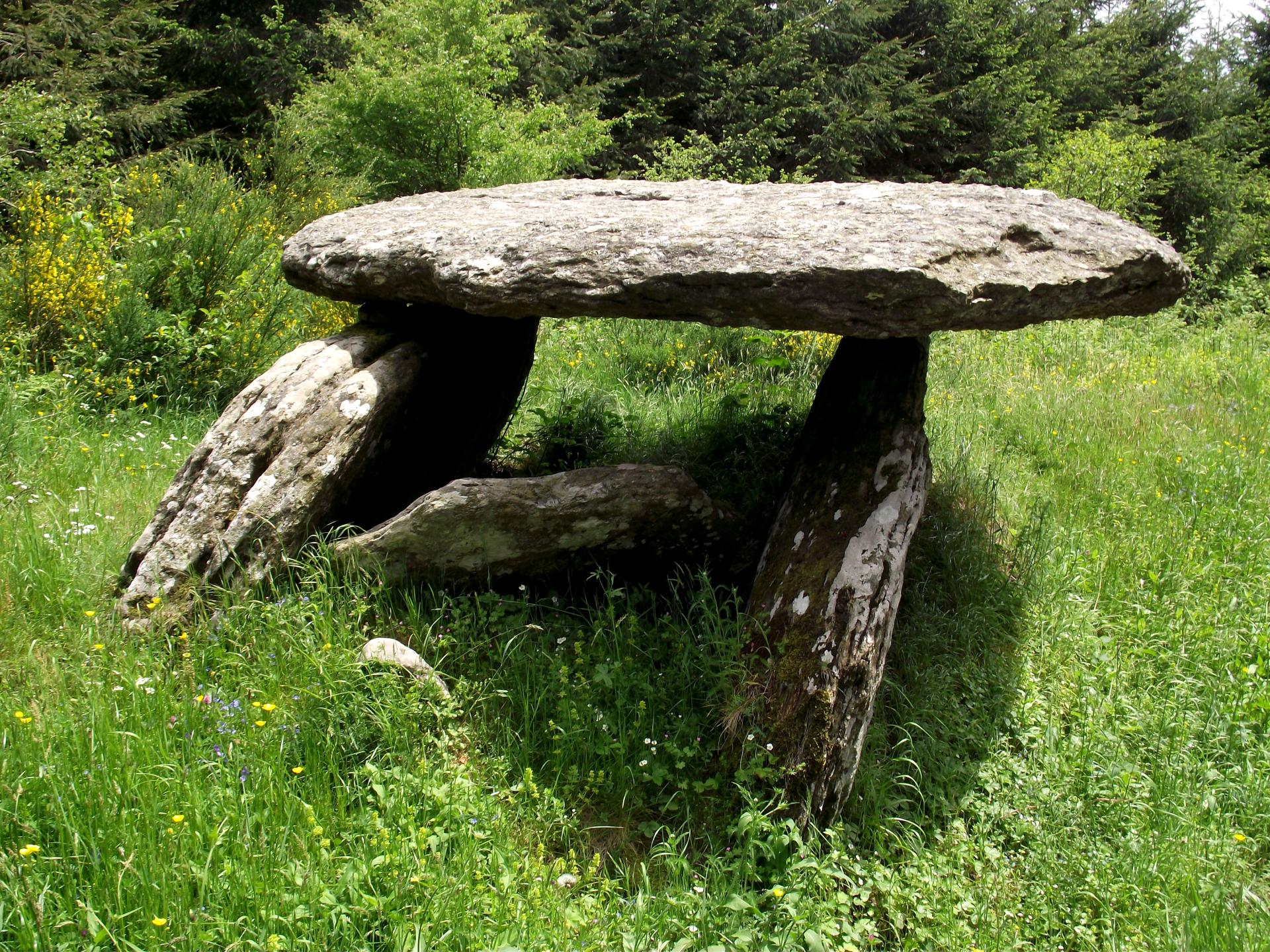 Le sentier des Cayrans