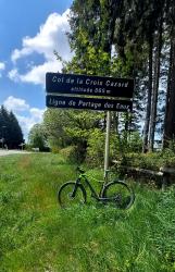 Violay, Col de la Croix Cazard (865 m)