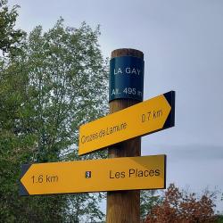 Totem au carrefour de La Gay