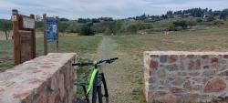 Plage de Villerest, départ des circuits VTT