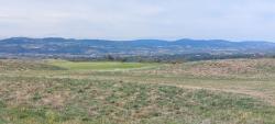 Golf de Villerest à Champlong, vue sur les Monts de la Madeleine