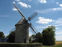 189.Niverville.(28).Moulin de Frouville-Pensier.Hors circuit