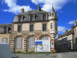 280.La Ferté-Vidame.(28).Maison Duc de St Simon.