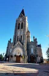 Renaison, l'église