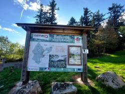 Panneau d'accueil du site des Grands Murcins