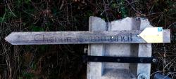 Ferme Chez Galadon, 2 portails, bien suivre le Chemin Communal