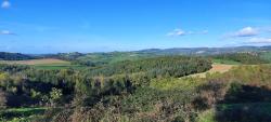 Vue sur les Monts du Beaujolais Vert