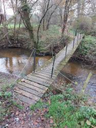 Rivière de La Teyssonne, passerelle