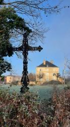 Croix à Vézelin