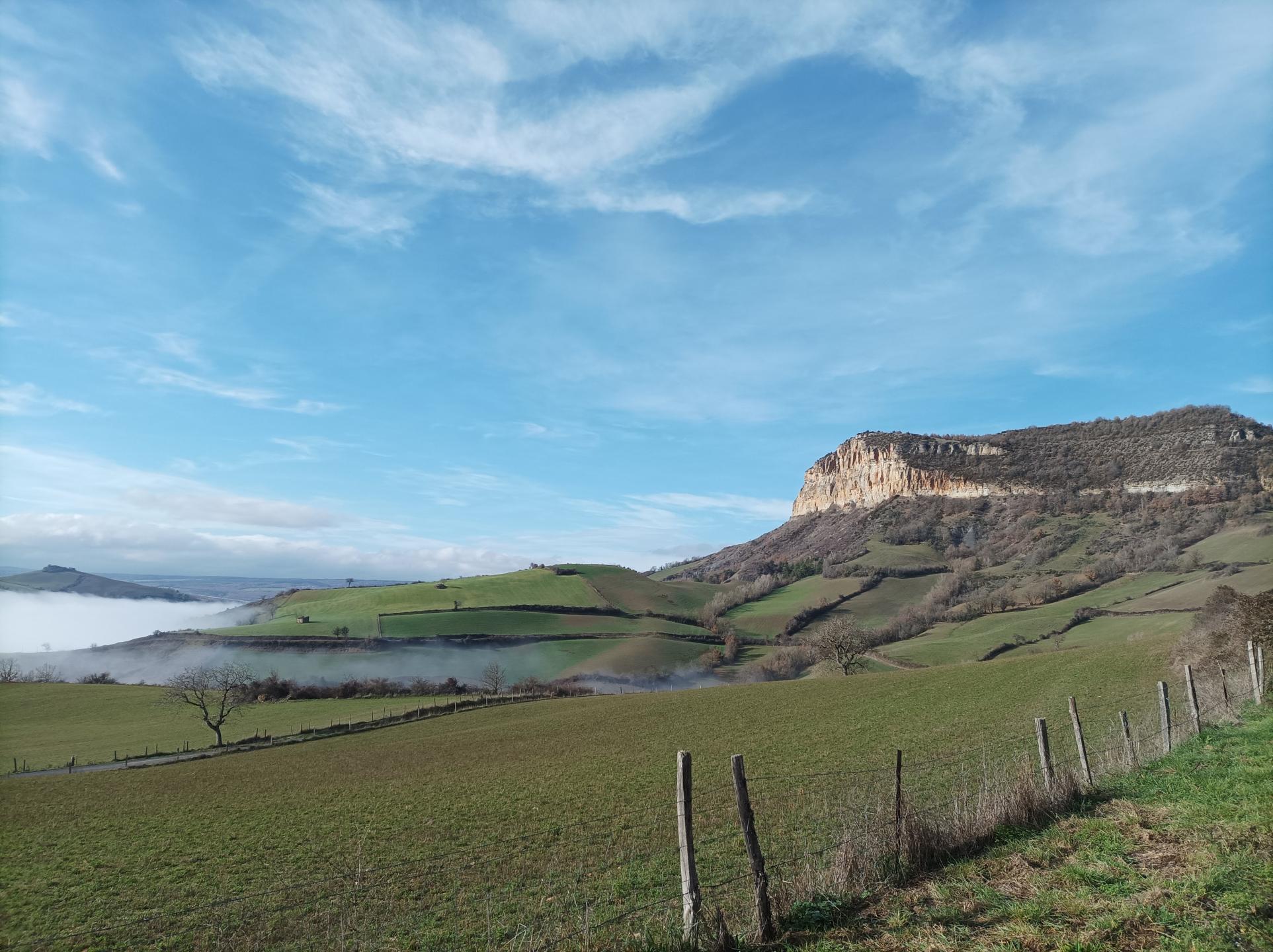 Dans les petits causses au nord de Millau