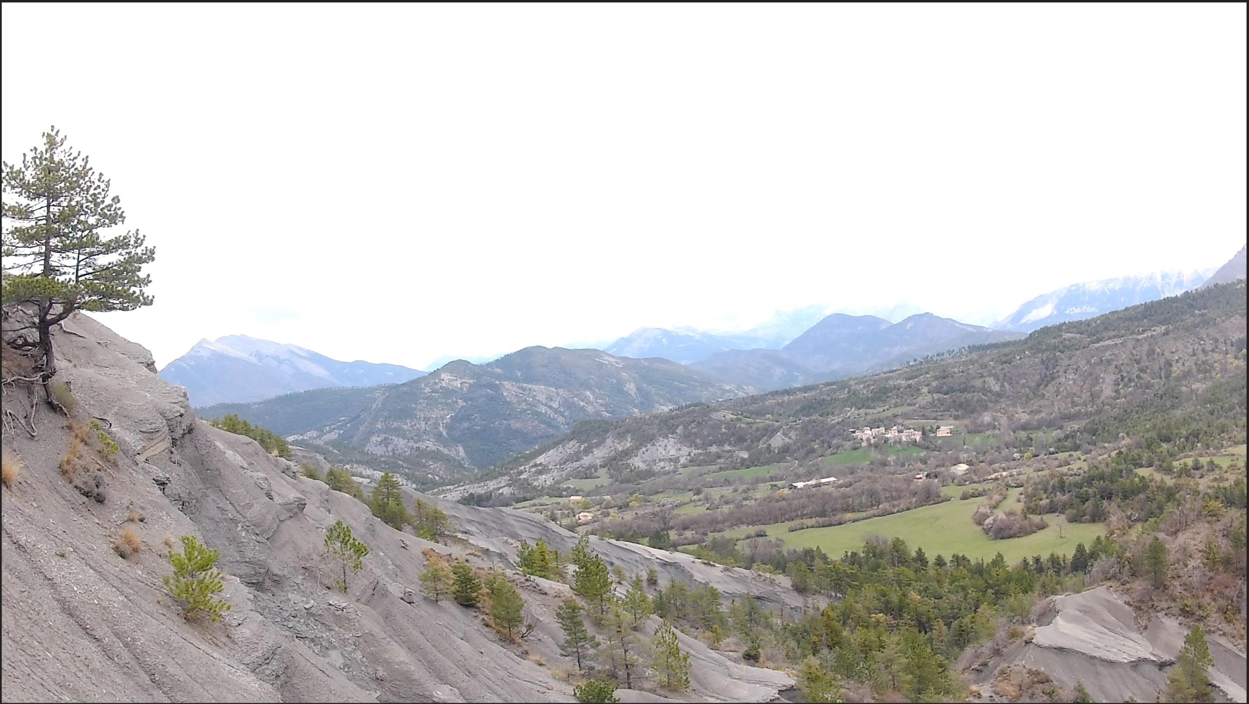 Les Terres Noires entre Draix et Archail (variantes n°16 et 17)
