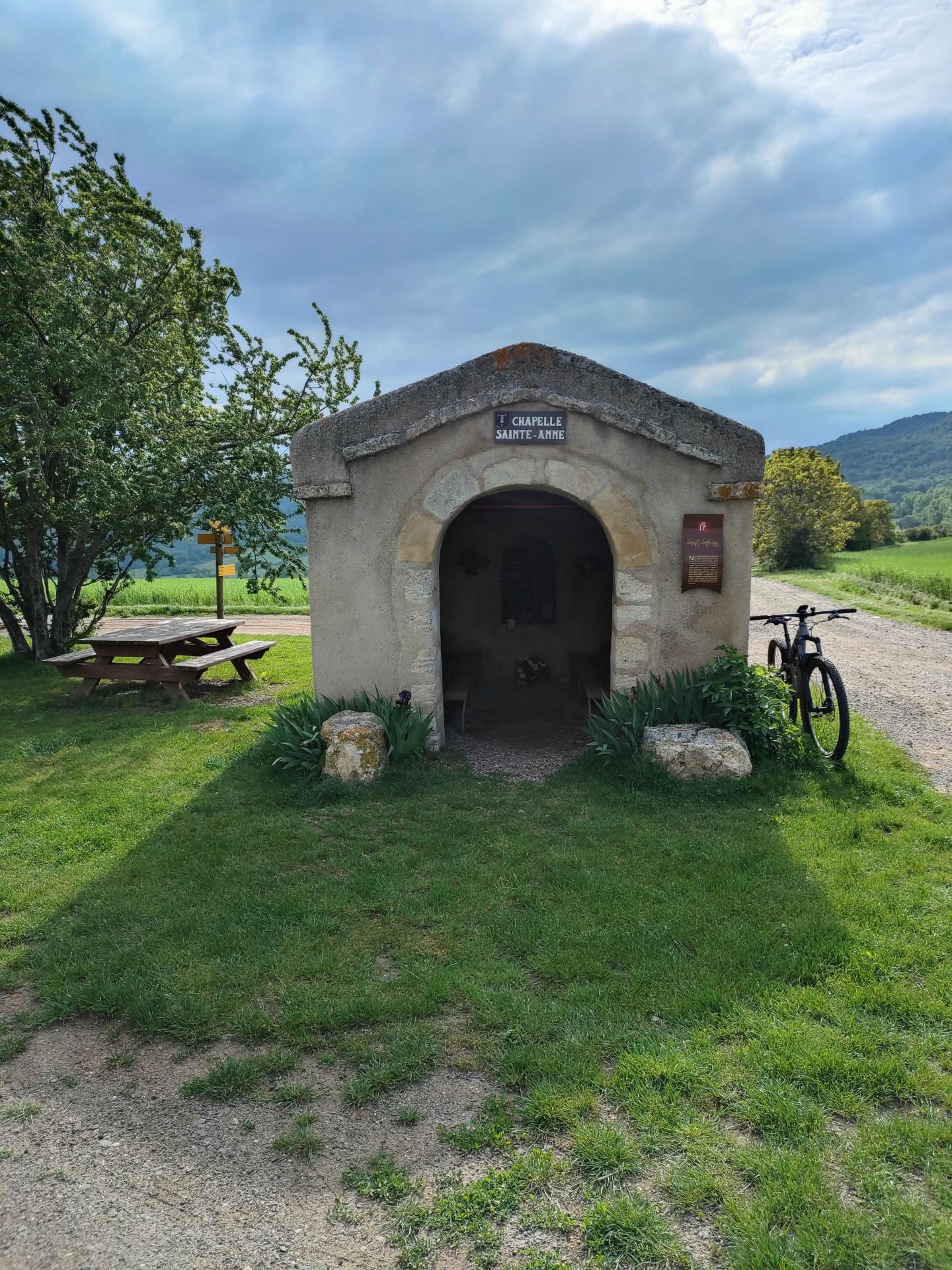 Abbaye ND de Randol - Chapelle Sainte-Anne - Donjon du Crest
